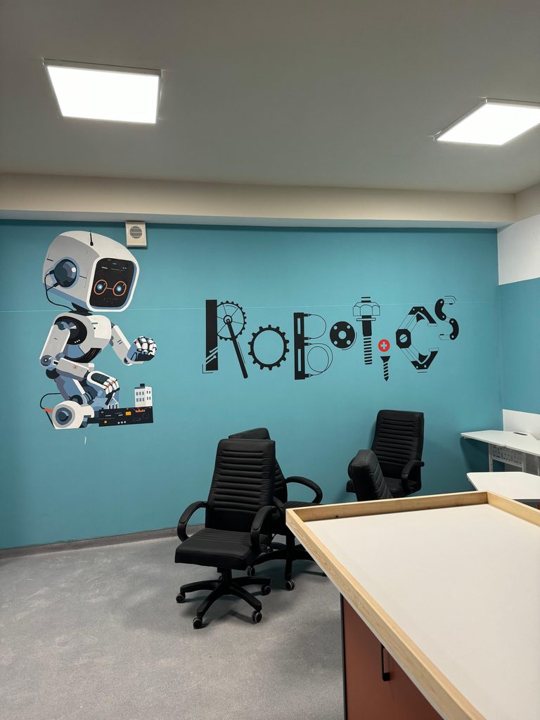 Работа студии SeeART — роспись стен и муралы